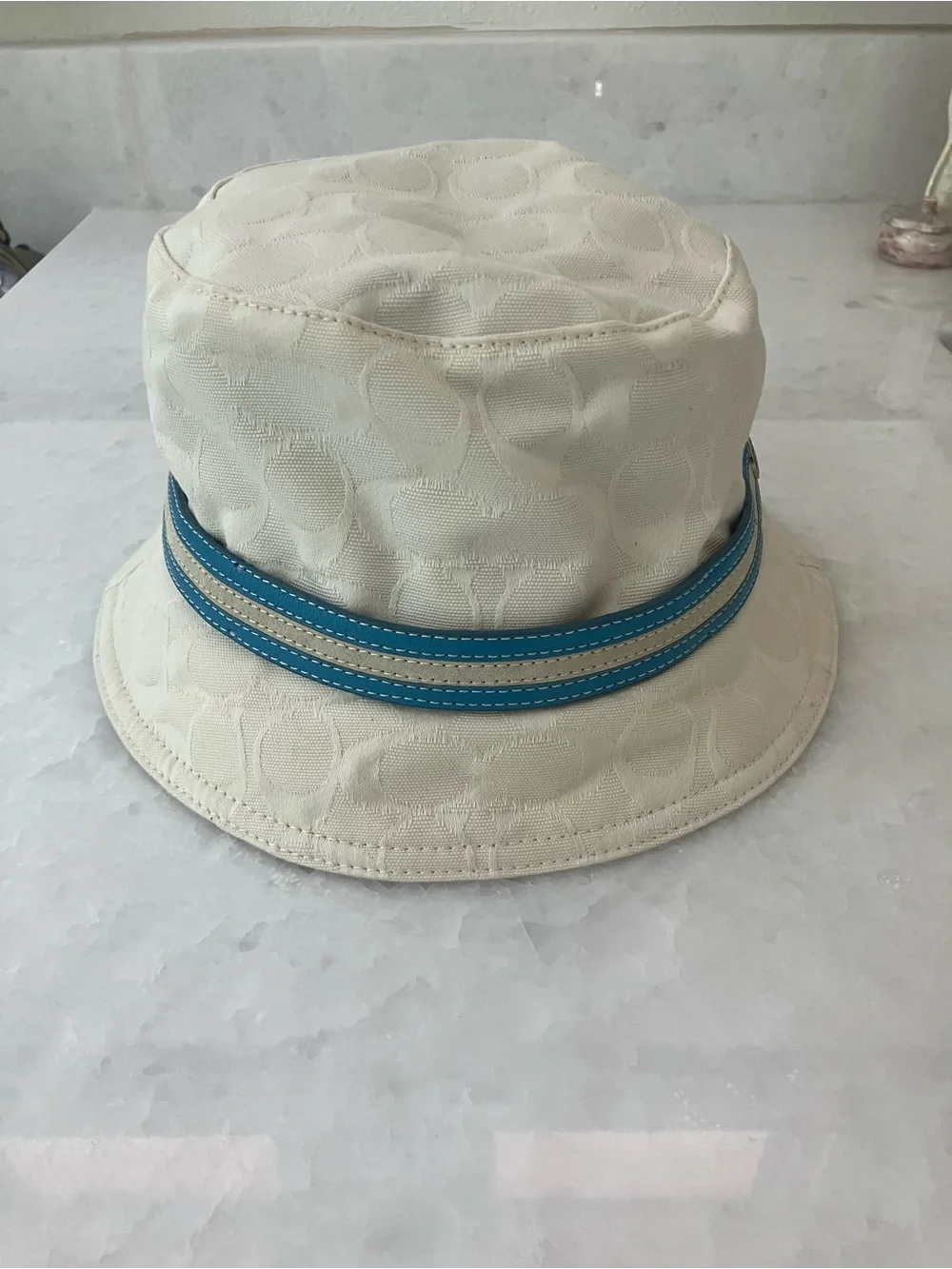 Coach Cream Bucket Hat with Teal Trim vintage